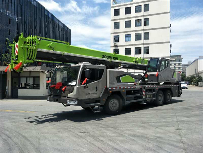 商洛市随车吊师傅告诉你租赁随车吊车如何区分吨位