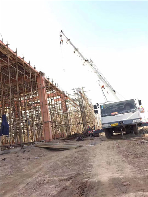 商洛市吊车作业的安全注意事项有哪些？